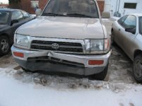 smallertruck bumper 19 dec 2006.jpg