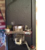 1999 tailgate cylinder.jpg