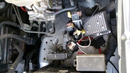 4runner_under_hood.jpg