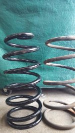 fj rear coils and stock.jpg