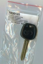 2005 4runner key.jpg