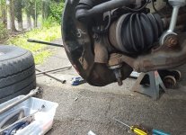 removing ball joint cap.jpg