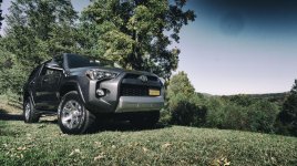 4-RUNNER-Grass-A-Tag-Blur.jpg