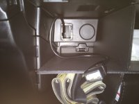 usb_glovebox.JPG