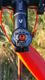 trek madone 6-2b.jpg