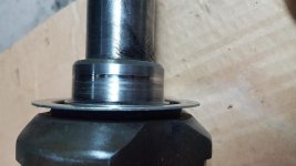 shiny axle seal surface.jpg shiny axle seal surface.jpg