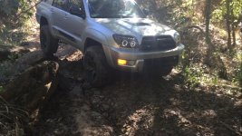 4runner rock.jpg