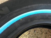 toyota_mounting_tires_03.jpg
