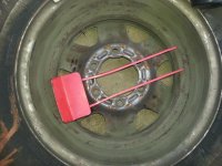 01_straighten_tire_wedge.jpg