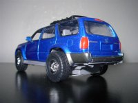 4runner_blue_02.jpg