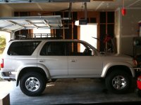 runner lifted 2.jpg