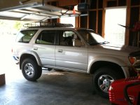 runner lifted 4.jpg