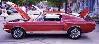 Mustang-at-show.jpg