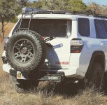 Solo Toyota 4Runner Hi-Lift 2.jpg