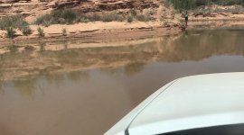 Crossing Upheaval Wash.jpg