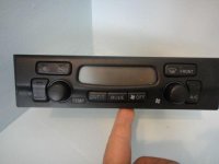 4runner climate control pic .jpg