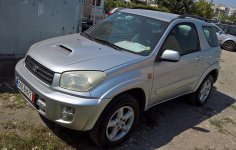 rav4-3dr.jpg