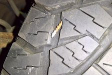 screwintire02.jpg