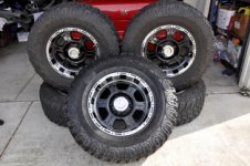 4Runner tire setjpg.jpg