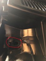 Associated mount point to the suspect squeak area.jpg