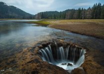 lost-lake-willamette-forest-3[6].jpg