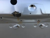 4runner lift gate 3.jpg