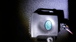4Runner_console_button1.jpg