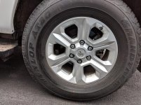 tire1.jpg