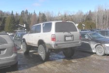 ski parking.jpg