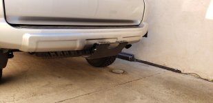 Body Armor Hitch skid 1.jpg