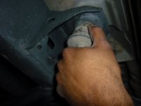 WornBodyMountsDriverMiddle.jpg WornBodyMountsDriverMiddle.jpg