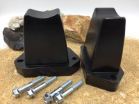 5th Gen 4R Rear Bump Stops- Sand w Rocks  (11).jpg