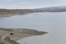 4runner_lake.jpg