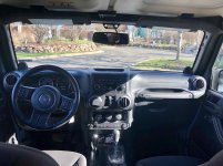 interiorjeep.jpg