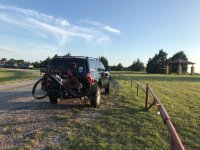 4runner with bike.jpg
