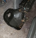 4runner subaru seats left  rear mount.jpg