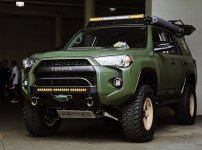 Green_Wrapped_ARmy_4runner.jpg