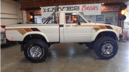 1983-Toyota-Pickup-Classic Trucks--Car-100953230-f2ca1c7d7dfce9fa33a2784cc153f35c.jpg