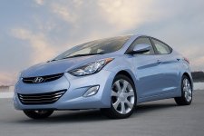 2011-hyundai-elantra-front-angle-view.jpg
