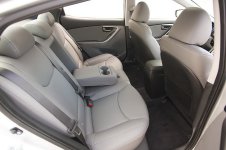 2011-hyundai-elantra-seats-view.jpg