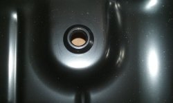 drain plug.jpg