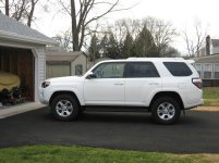 18-4runner-Front-Bilstein_ 001.jpg