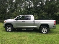 Tundra Full 2inch Lift a.jpg