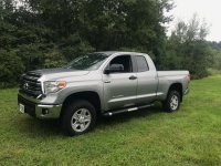 Tundra Full 2inch Lift b.jpg