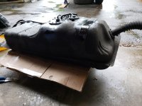 gas tank 99.jpg