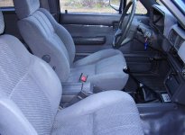 SR5 seat install 4.jpg