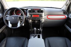 4runner dash1.JPG