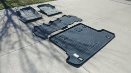 4 Runner mats (4).jpg