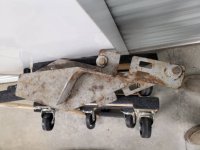 tag rear mounts.JPG