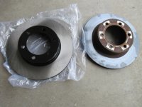 Tundra (2005 4x4 V8) brake 13WL 231mm DFC caliper, Centric rotor (5).JPG